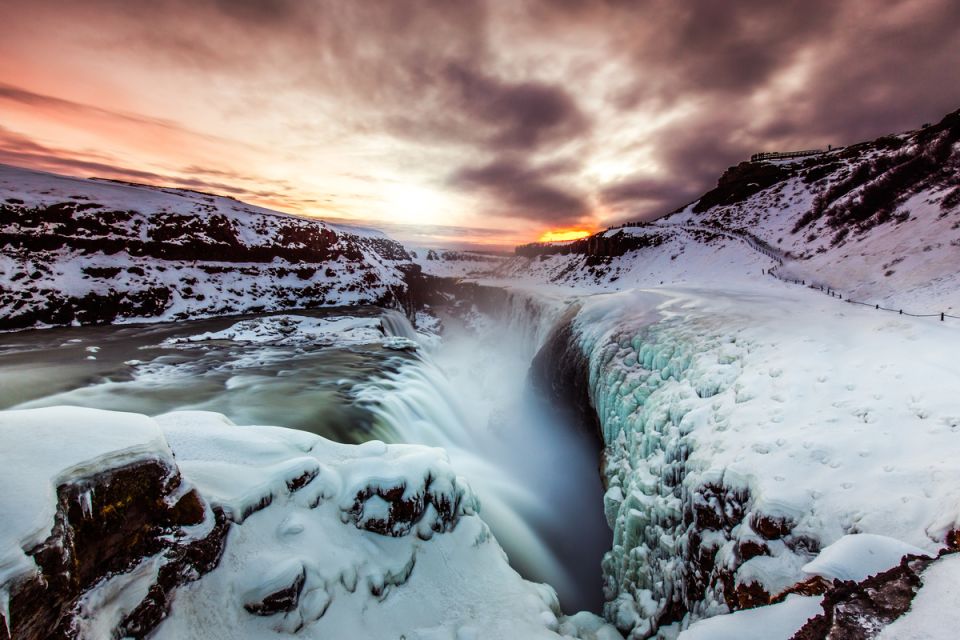 From Reykjavik: Best of Golden Circle Guided Tour - Kerið Crater: a volcanic ending that breaks up the geothermal theme