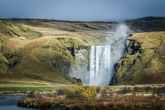 From Reykjavik: Glacier Hike, South Coast and Waterfalls Day Trip - The schedule reality check: 12 hours, breaks, and keeping energy up
