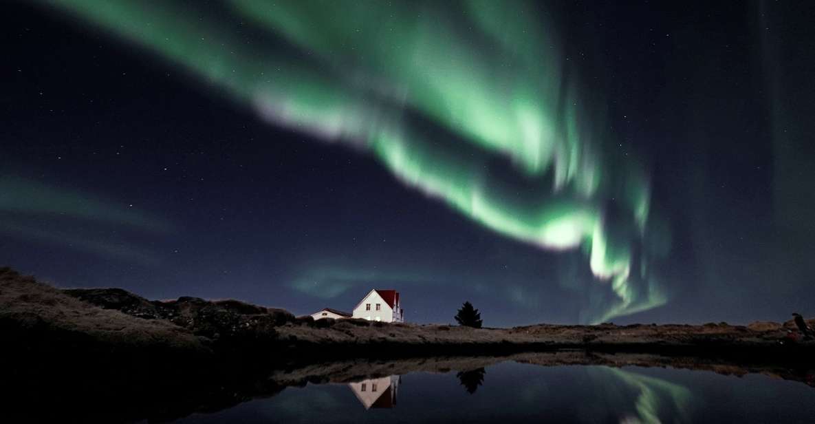 From Reykjavik: Northern Lights Tour with Hot Cocoa & Photos - Pickup Timing in Reykjavik: When You Need to Be Ready
