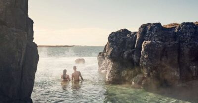 Reykjavik: Sky Lagoon Entrance Pass With 7-Step Spa Ritual - Sér Pass vs SAMAN Pass: picking the right comfort level